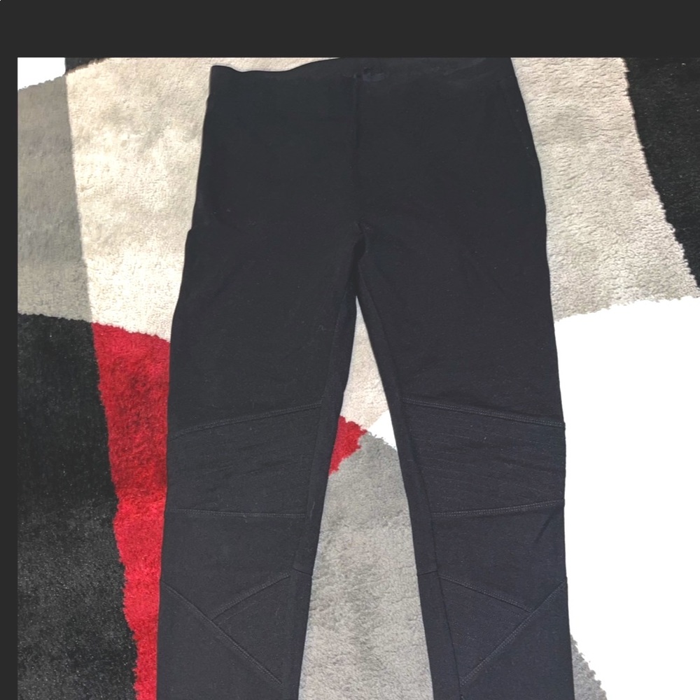 Black Patterned Olivaceous Leggings - image 3